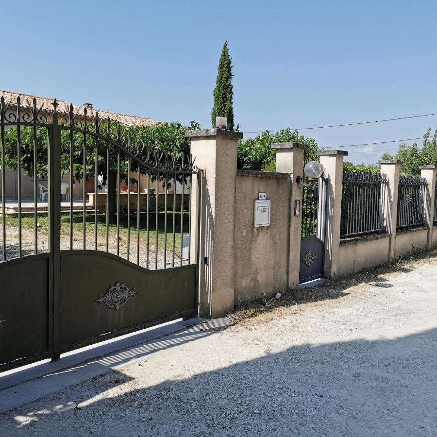Aux Portes Du Luberon Cheval-Blanc Zewnętrze zdjęcie